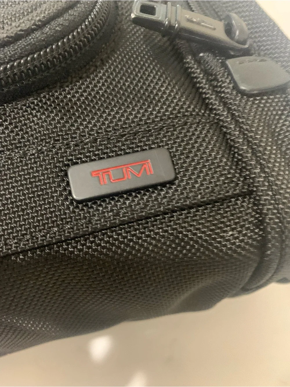 TUMI Alpha Hanging Travel Kit Bag